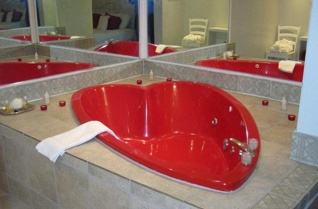 St. Regis Hotel Уинипег Екстериор снимка